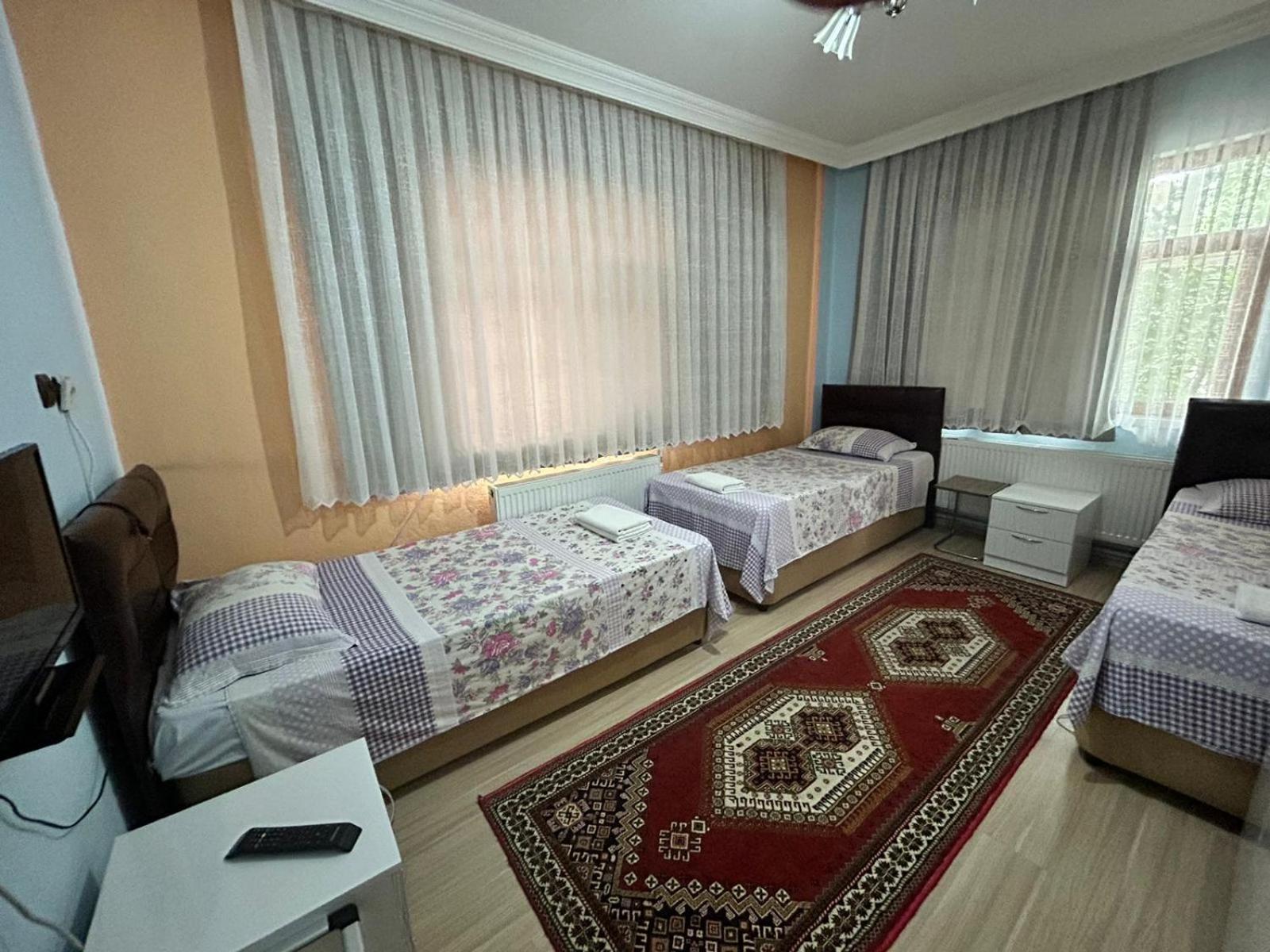 Ernur Pension ชานัคคาเล ภายนอก รูปภาพ